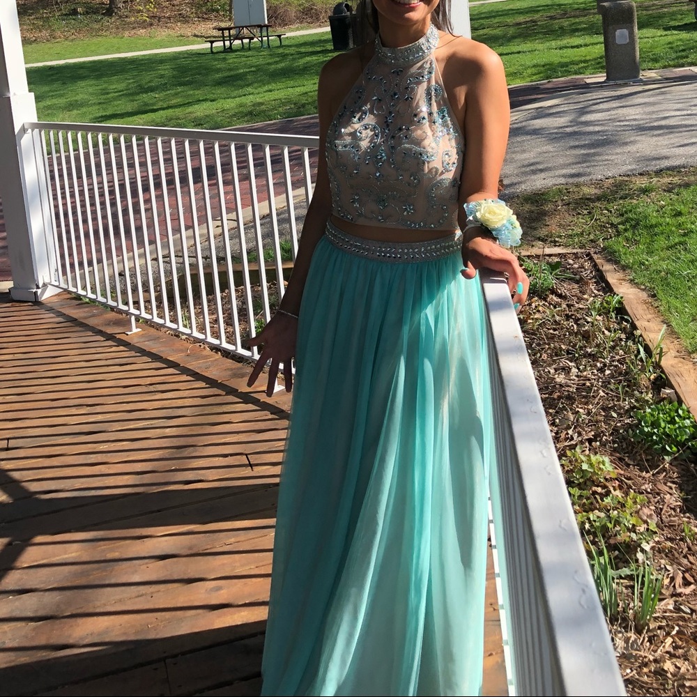 Prom dress